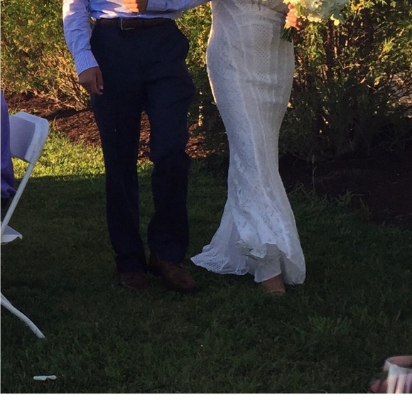 Wedding dress -lace - Picture 11 of 13